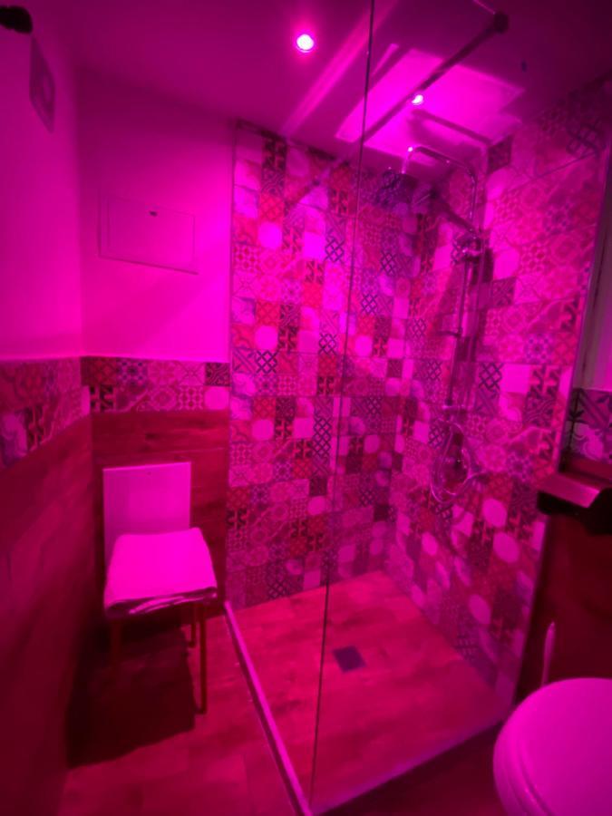 Vat' Coke House Apartment *