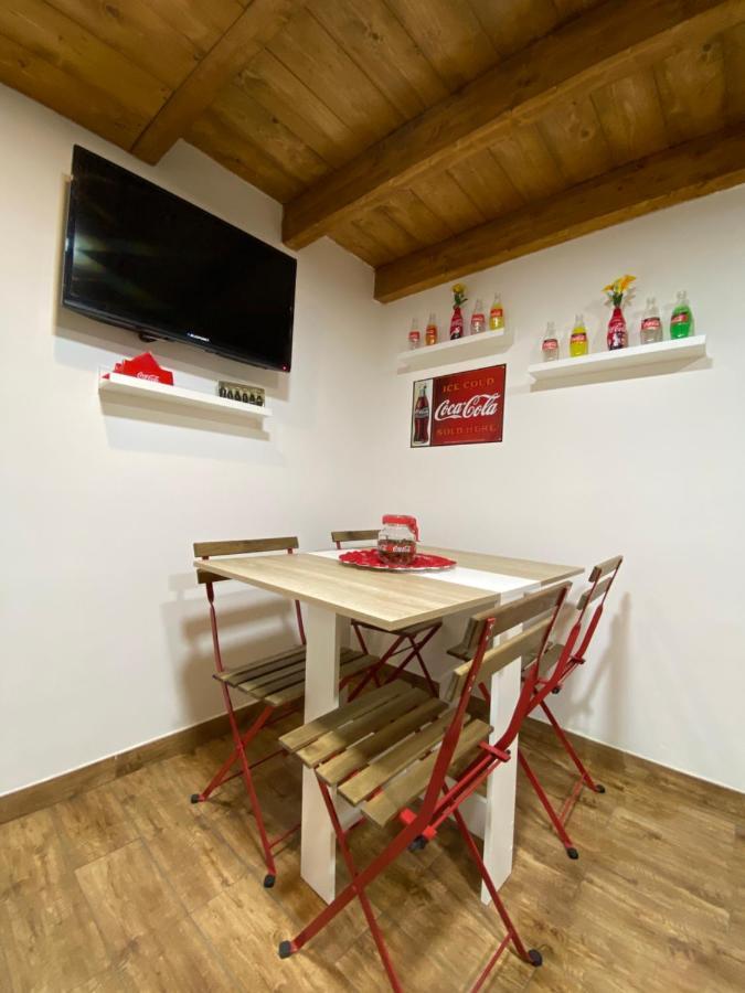Apartment Vat' Coke House *