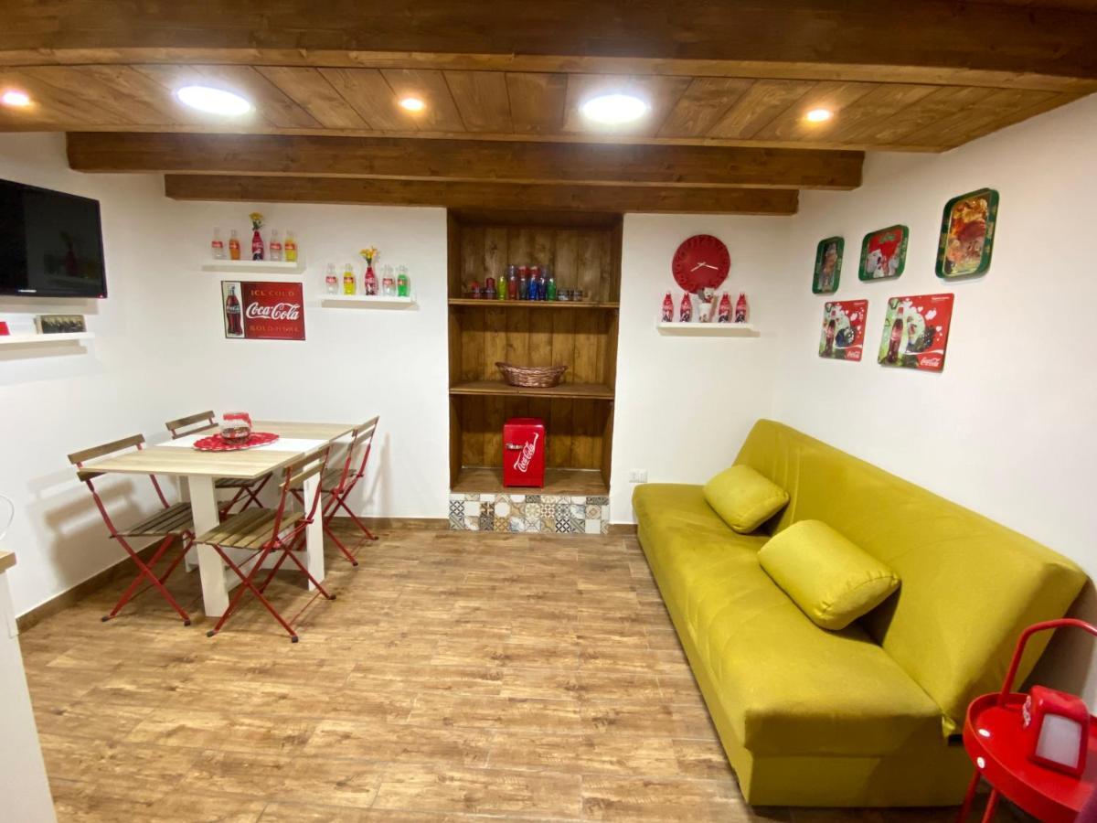Apartment Vat' Coke House *
